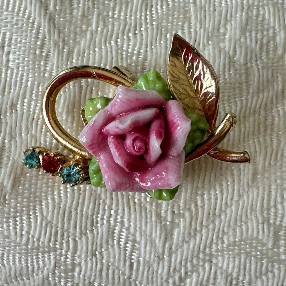 Set of 2 Vintage Coro Ceramic Pink Rose Brooches Rhinestone Gold Tone Floral Pin